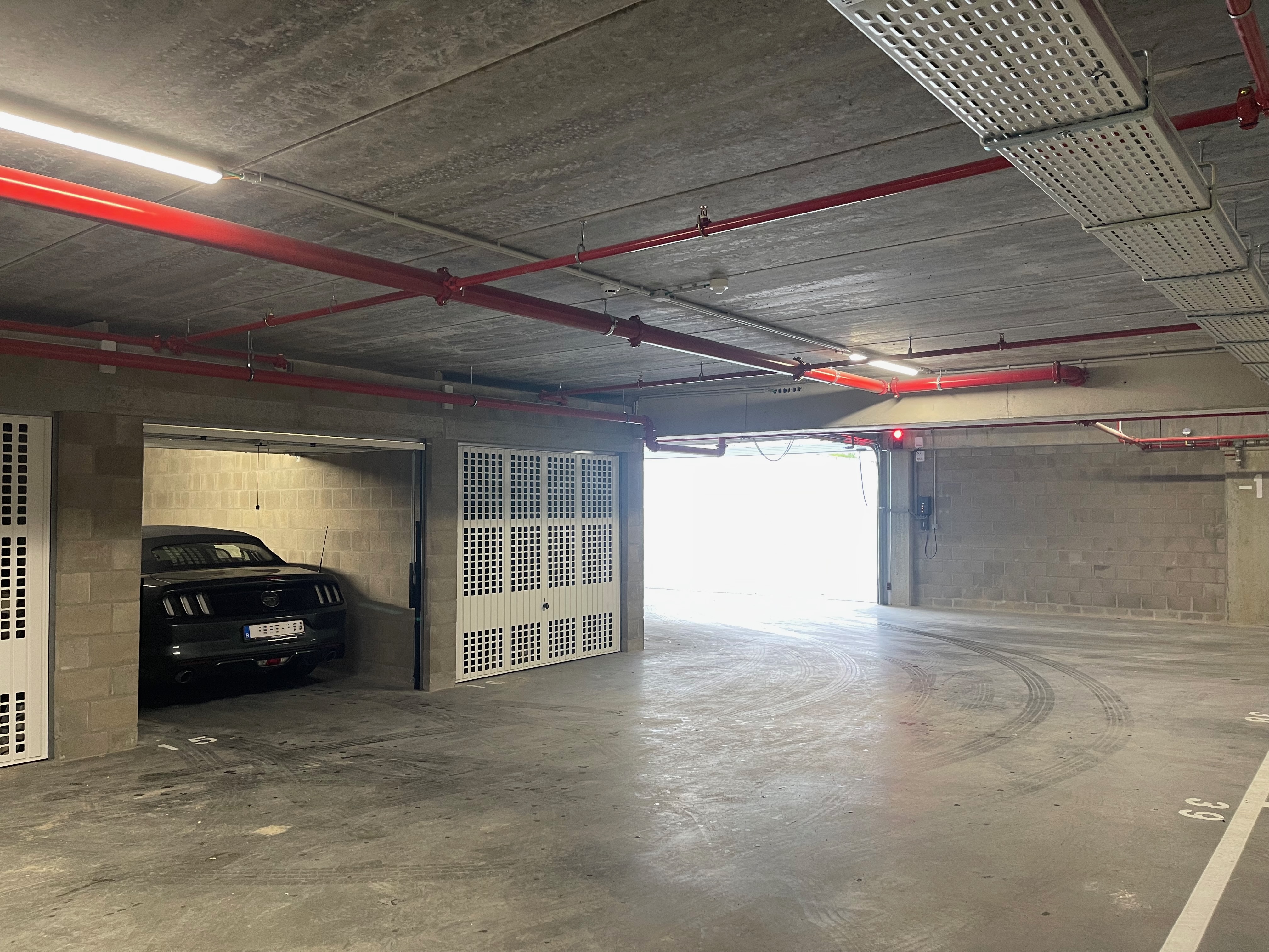 Garage box