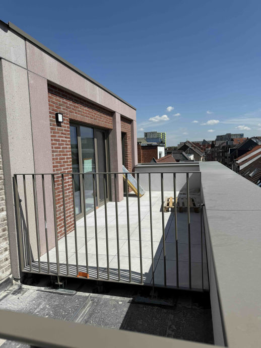 Voorkant terras